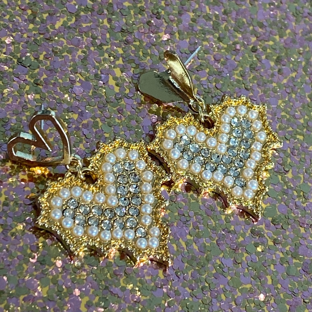 New Adorable Heart Earrings